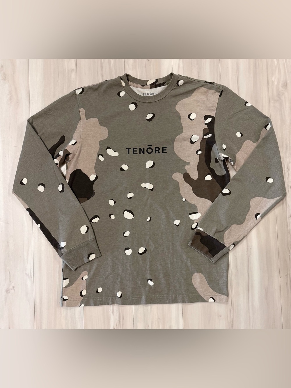 Tenore Olive Camo Long Sleeve Tee size Medium